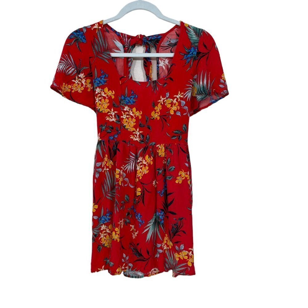 Band of Gypsies Size S  Red Floral Fit & Flare‎ Smocked Mini Dress